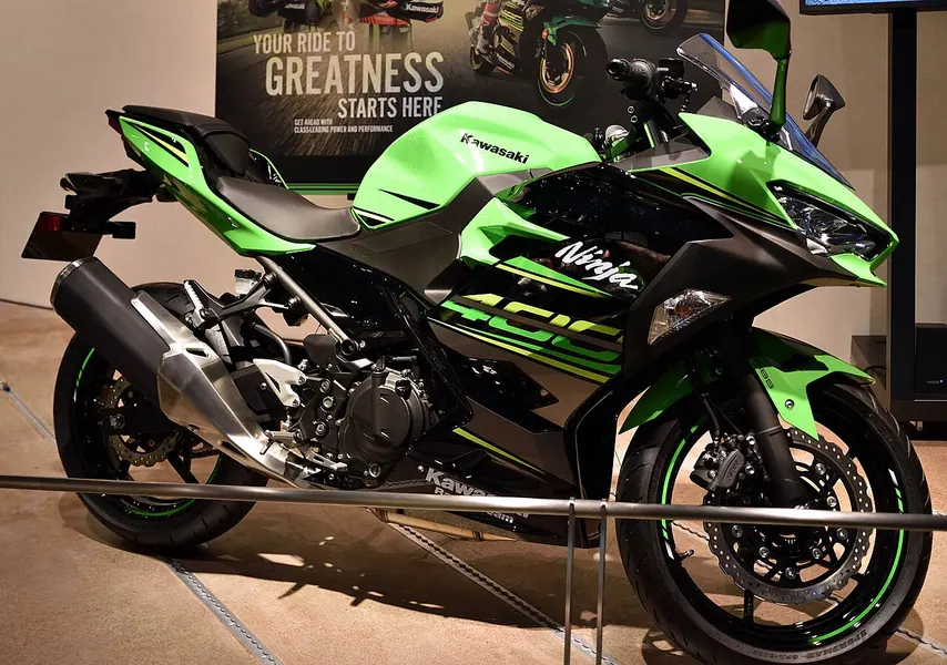Фото Kawasaki Ninja 400 2020