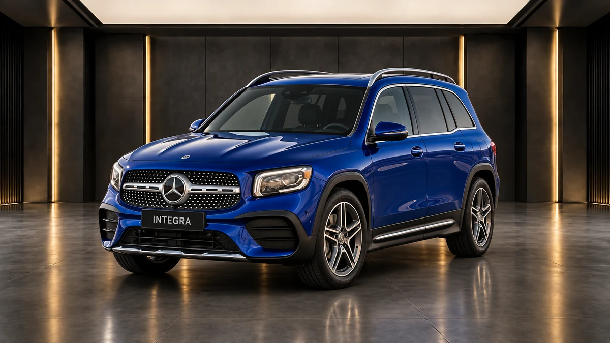 Студийная визуализация MERCEDES-BENZ GLB SUV Base 2020