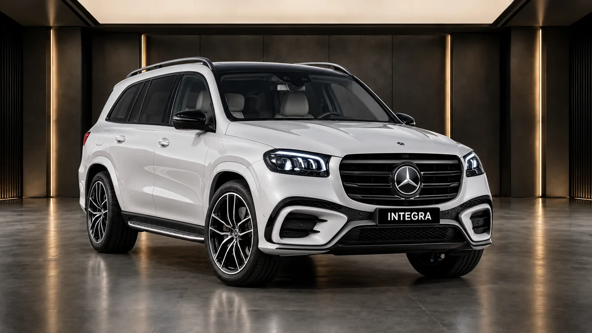 Студийная визуализация MERCEDES-BENZ GLS SUV 2024