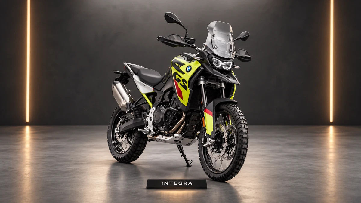 Студийная визуализация BMW Motorrad F 900 GS 2025