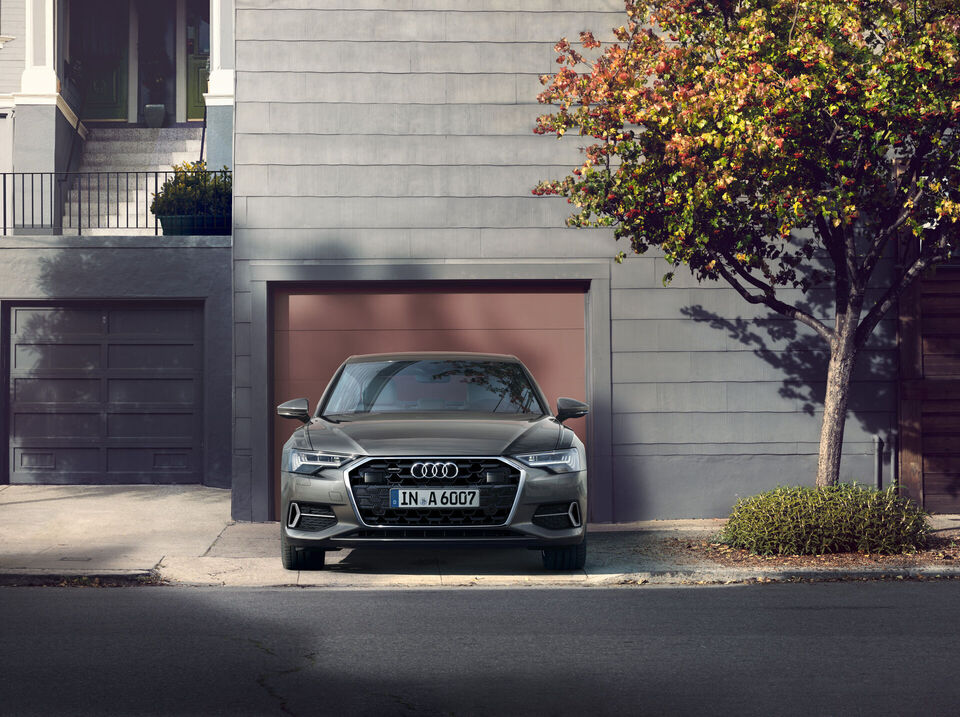 Audi A6 2024: фото модельного ряда; комплектация и длина кузова могут отличаться
