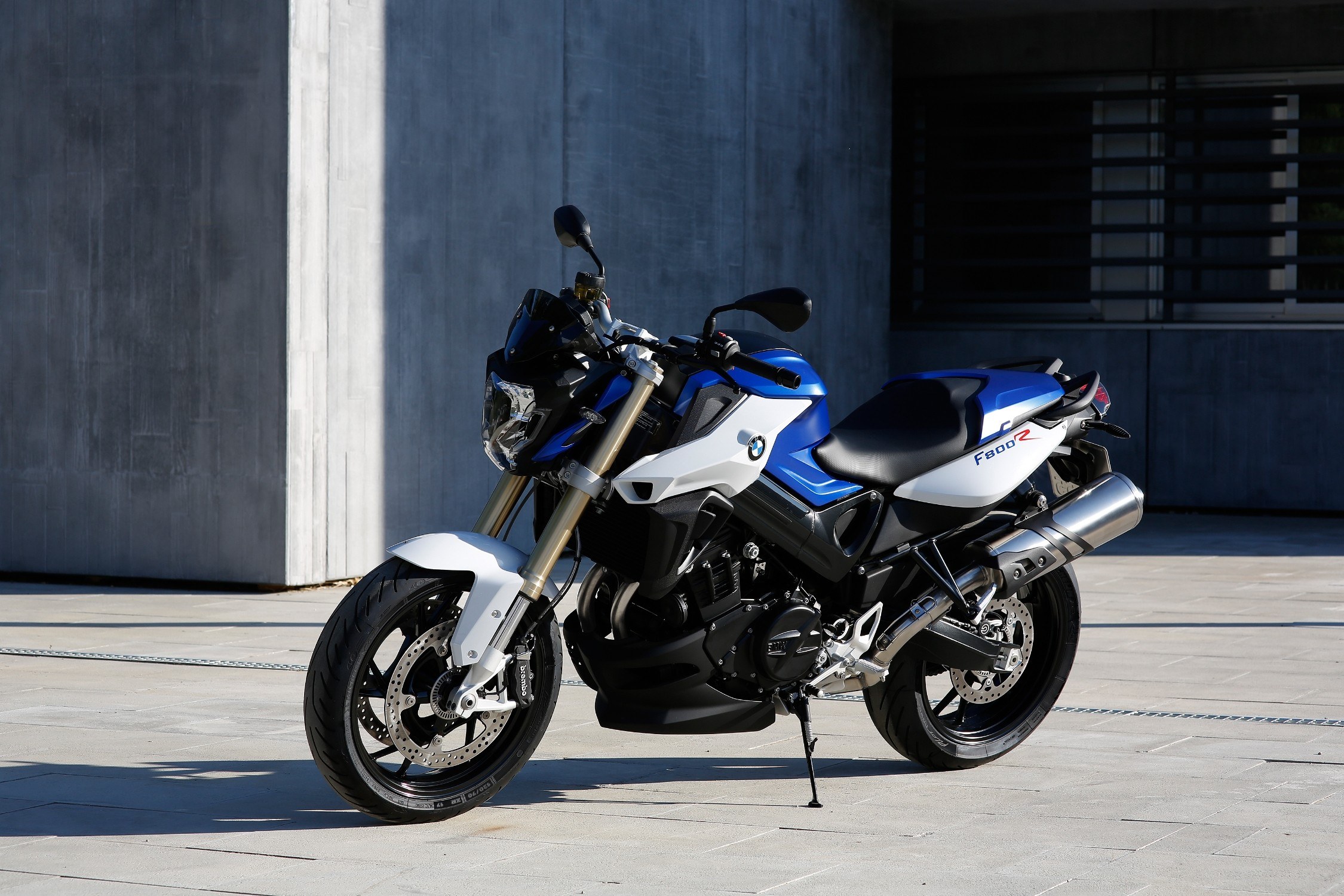 BMW Motorrad F 800 R 2017 - вид спереди для выбора автомобильных лекал PPF