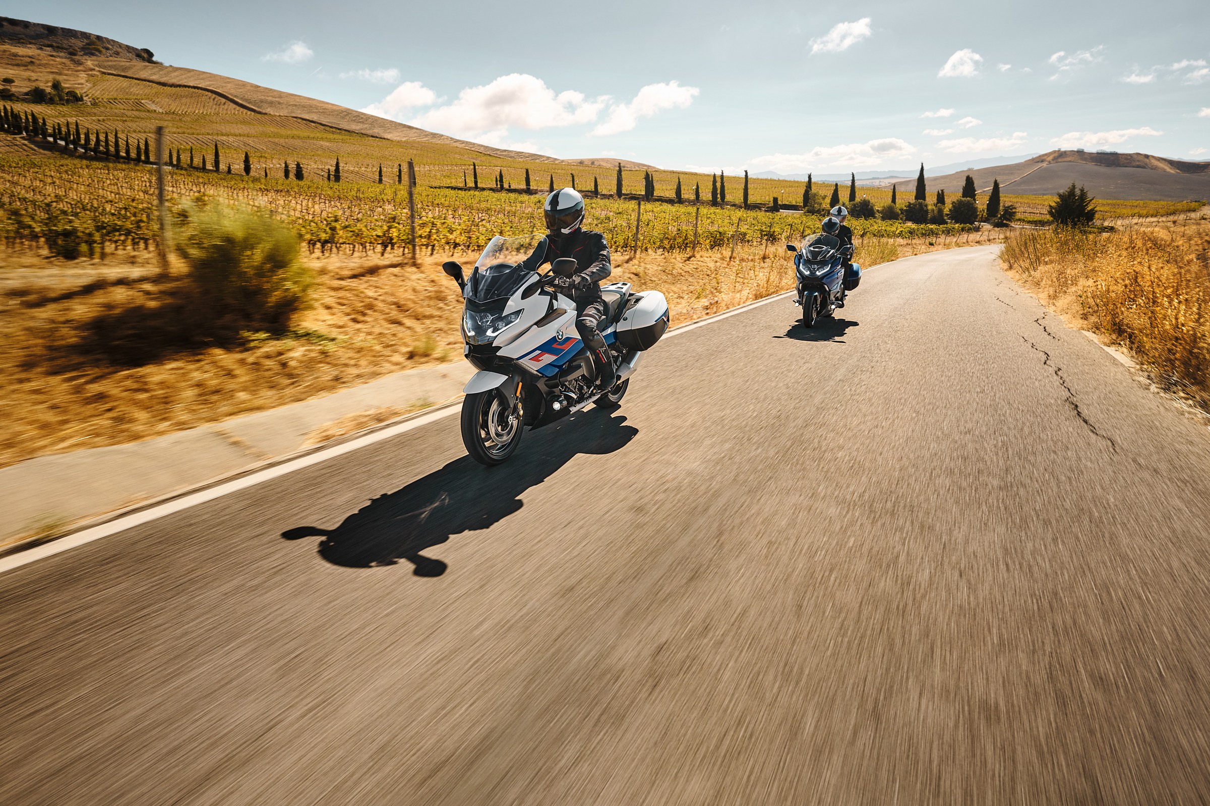 BMW Motorrad K 1600 2023 - вид спереди для выбора автомобильных лекал PPF