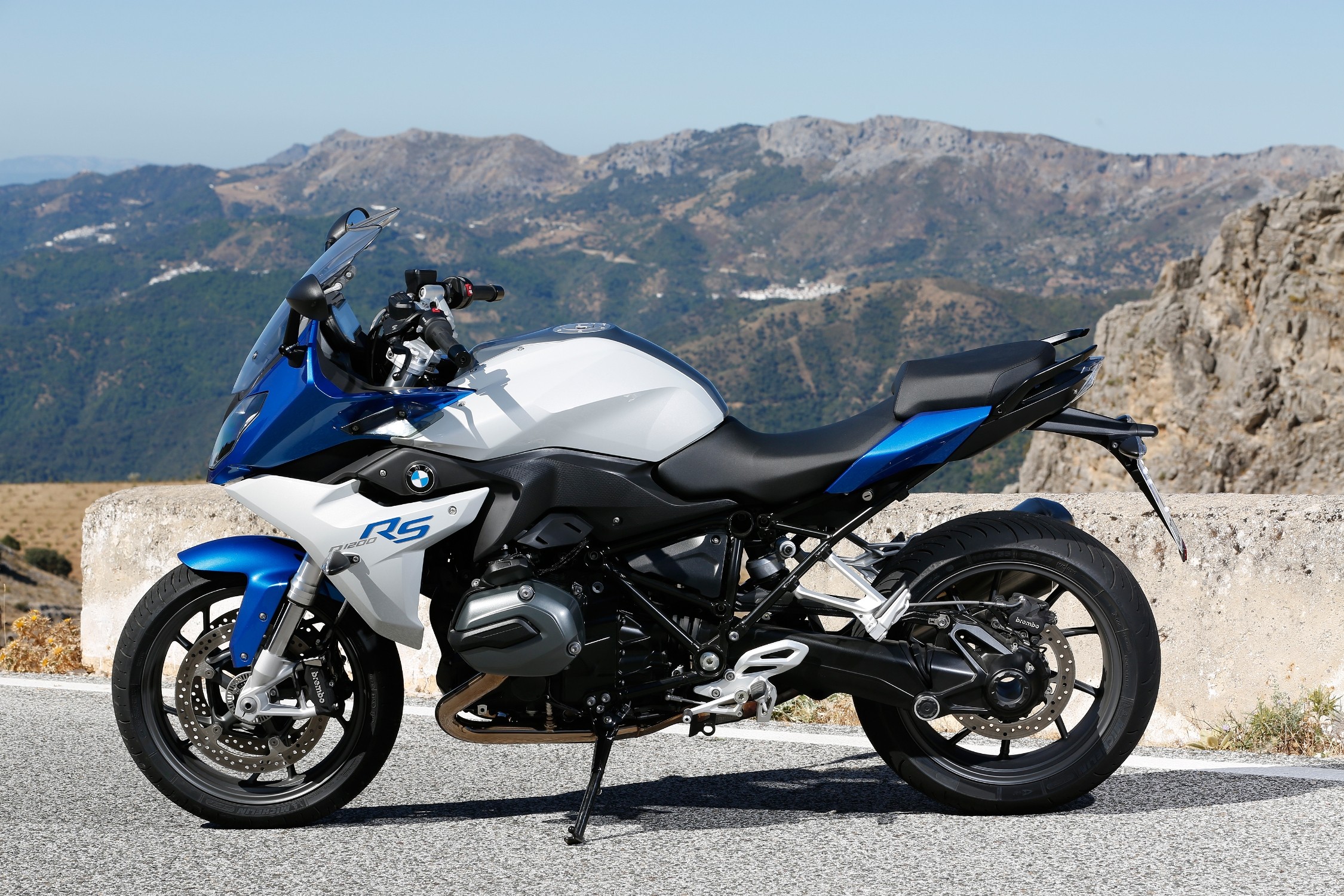 BMW Motorrad R 1200 RS 2023 - вид спереди для выбора автомобильных лекал PPF