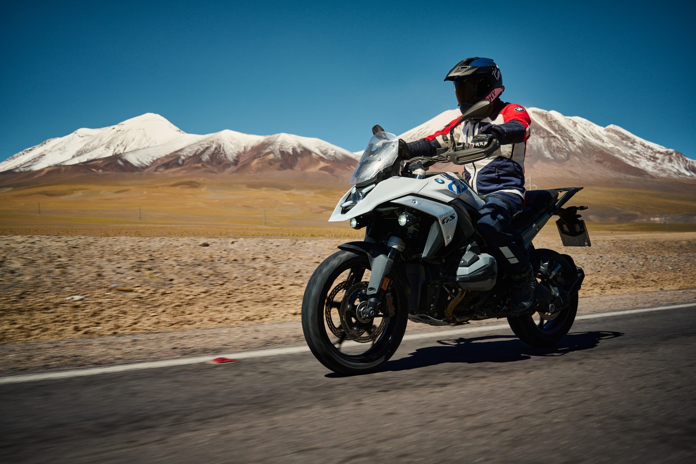 BMW Motorrad R 1300 GS 2024 - вид спереди для выбора автомобильных лекал PPF