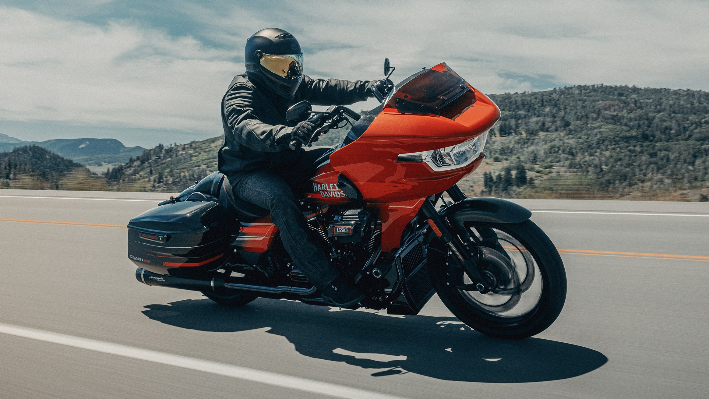 Harley-Davidson CVO Road Glide 2021, общий вид