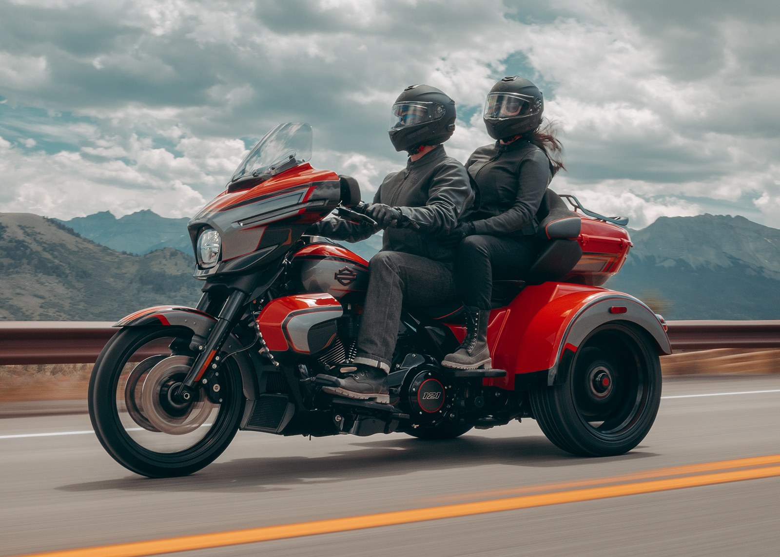 Harley-Davidson CVO Street Glide 3 Limited 2026, общий вид