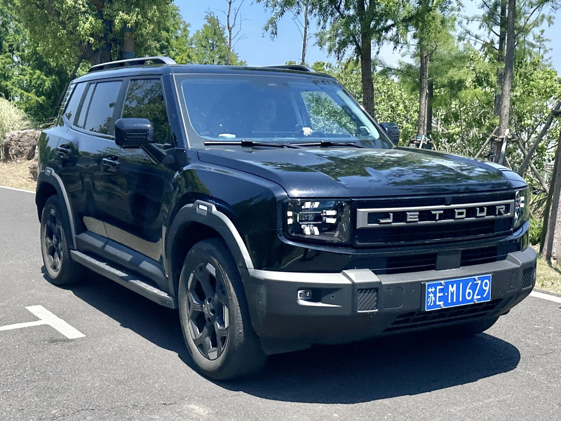 JETOUR Freedom 2025 - вид спереди для выбора лекал PPF автомобиля