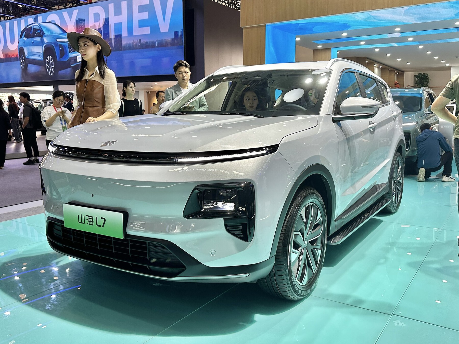 JETOUR Shanhai L7 2024 - вид спереди для выбора лекал PPF автомобиля