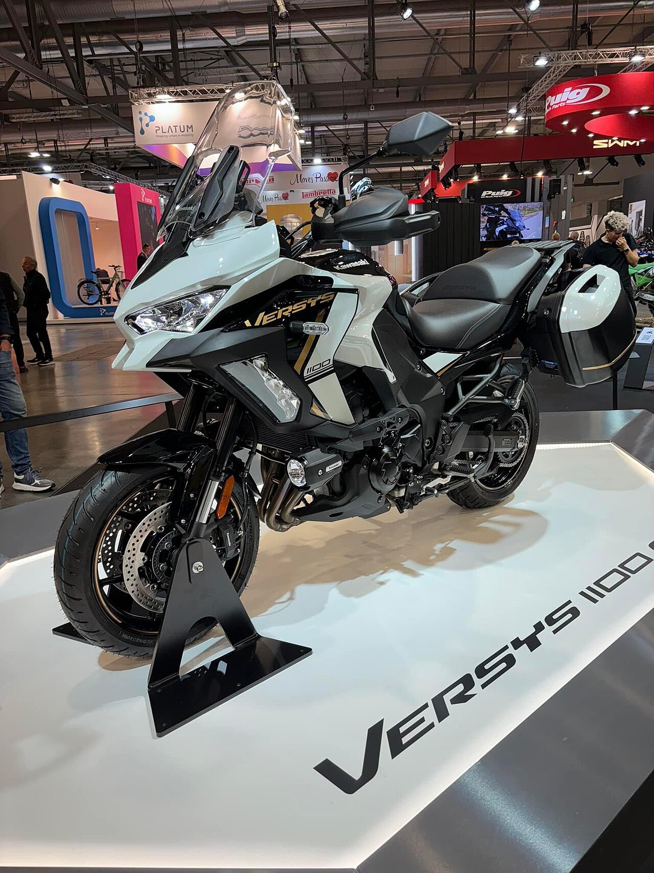 Kawasaki Versys 1100 2025, общий вид