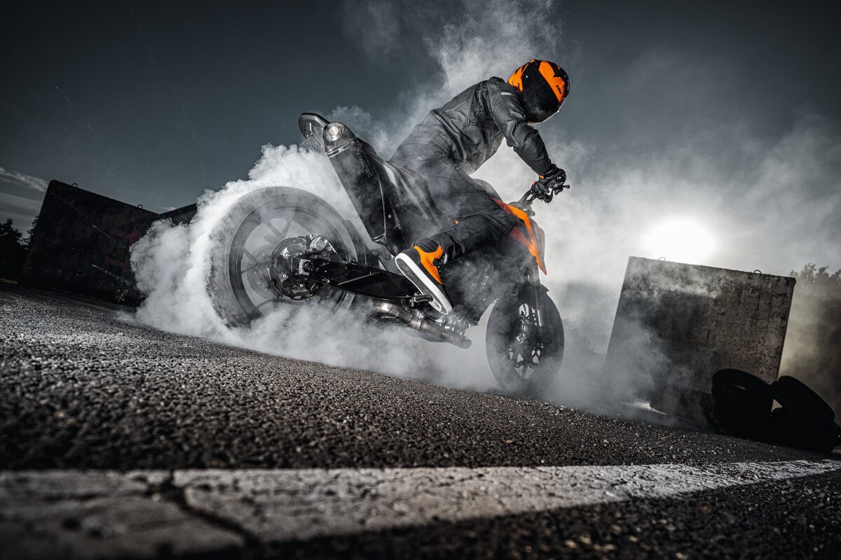 KTM 790 Duke 2025, общий вид