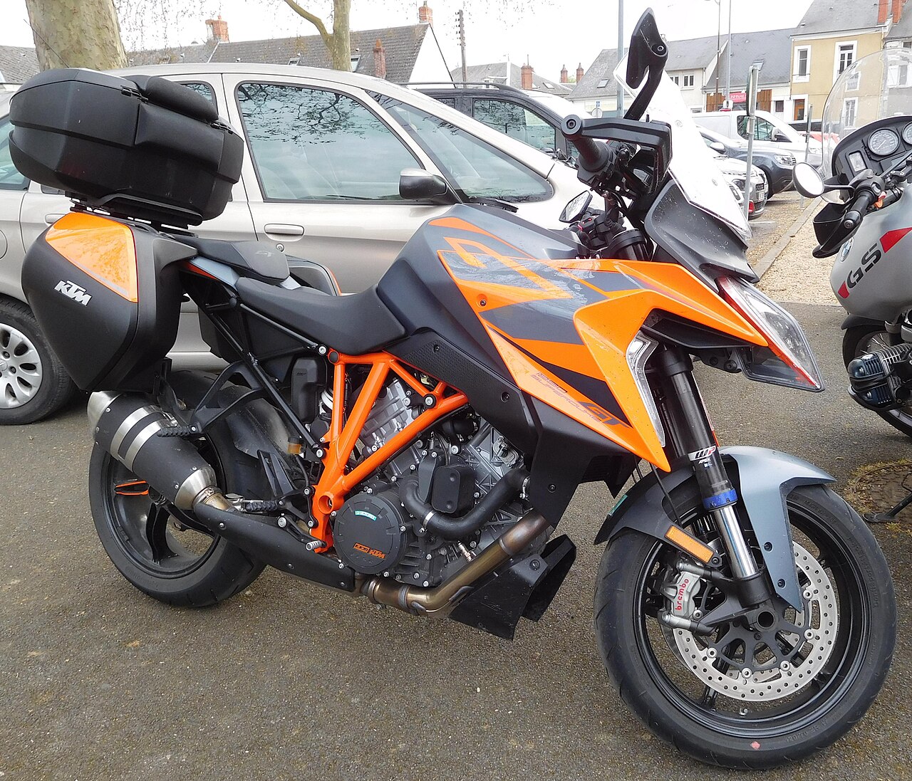 KTM Super Duke GT 2020, общий вид