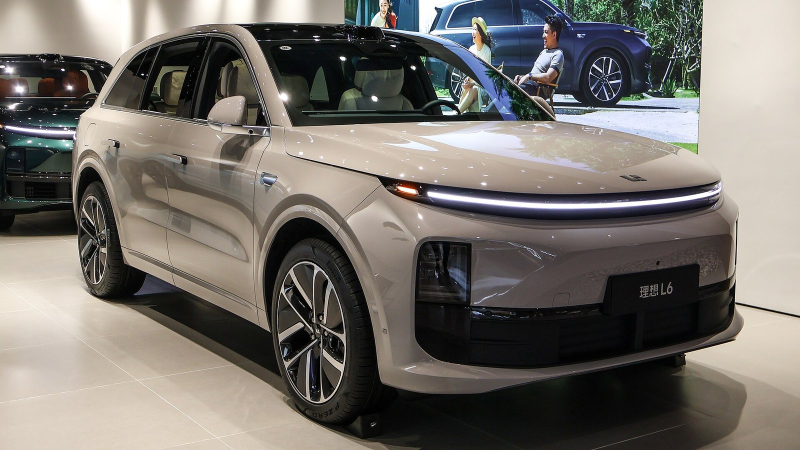 Li L6 2024 - вид спереди для выбора лекал PPF автомобиля