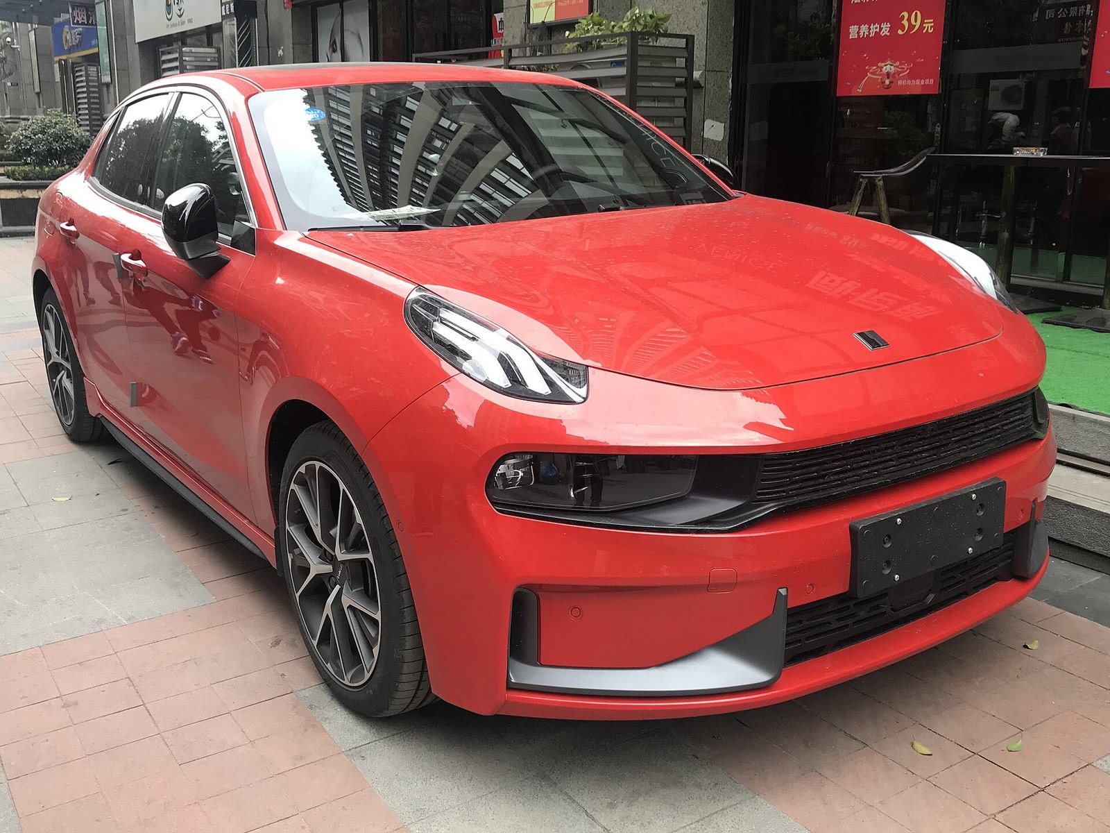 LYNK & CO 03 2019 - вид спереди для выбора лекал PPF автомобиля