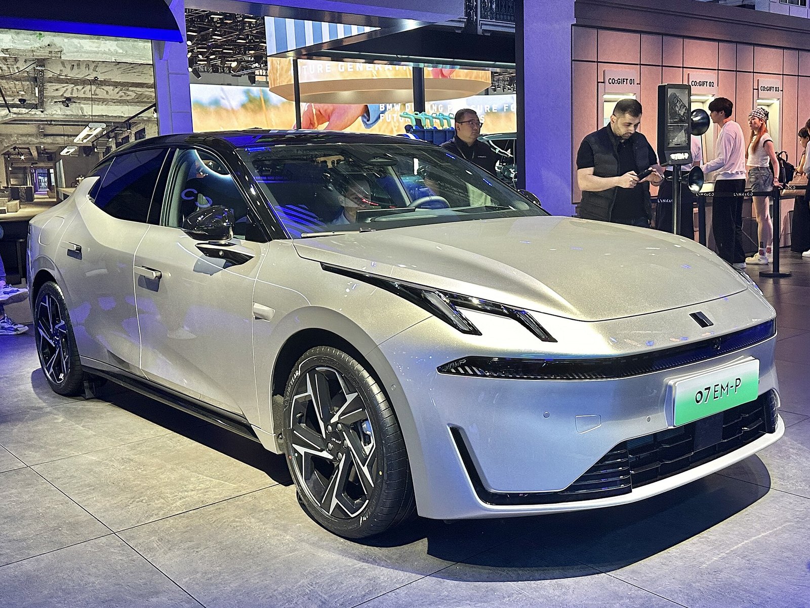 LYNK & CO 07 2024 - вид спереди для выбора лекал PPF автомобиля