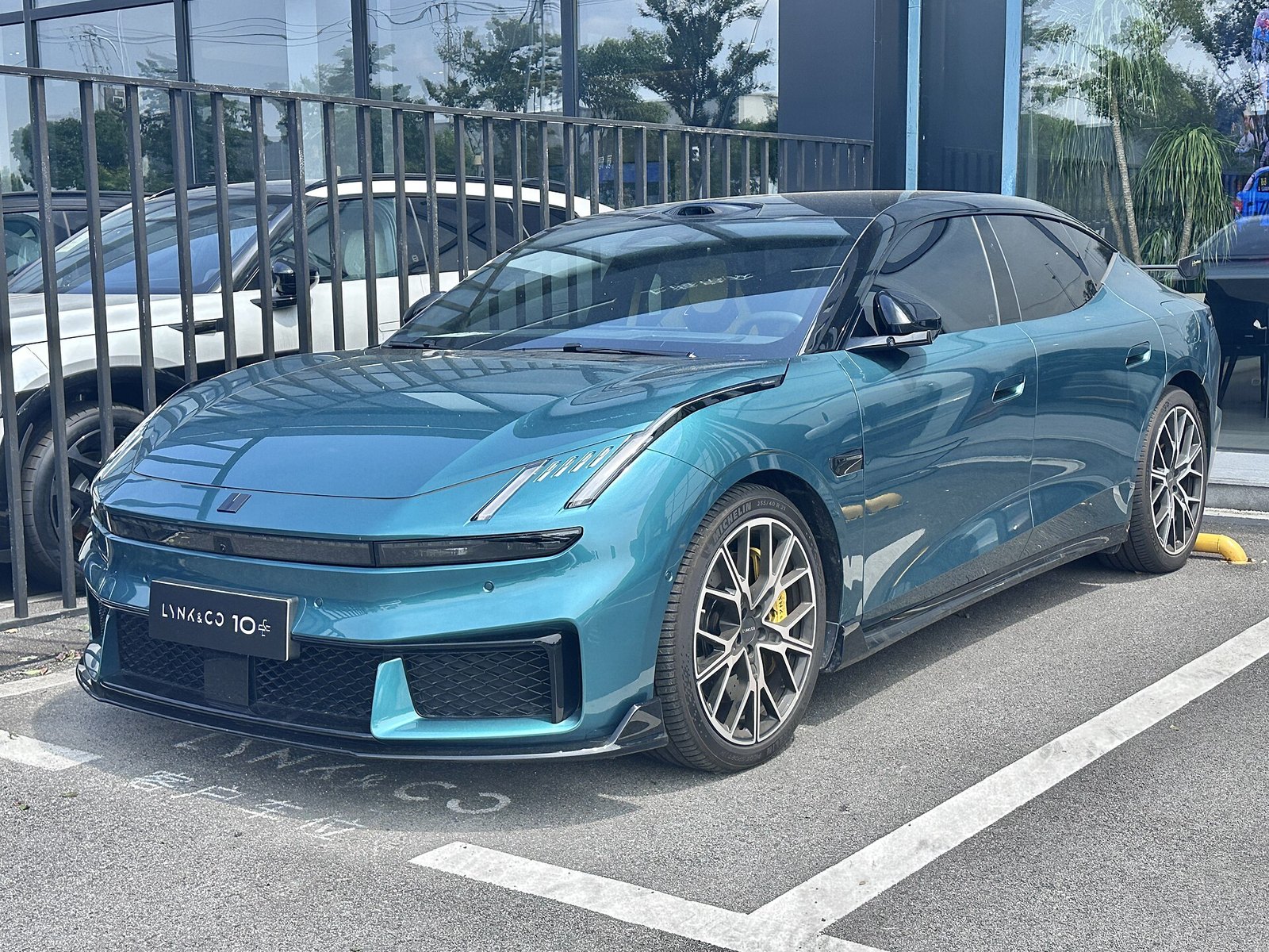 LYNK & CO 10 2026 - вид спереди для выбора лекал PPF автомобиля