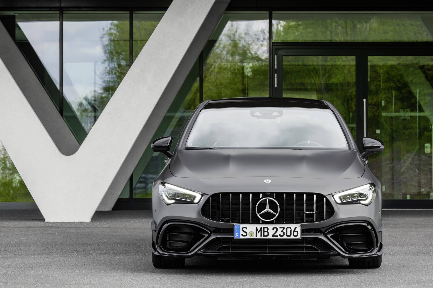 MERCEDES-BENZ AMG CLA 45/35 2024 - вид спереди для выбора лекал PPF автомобиля
