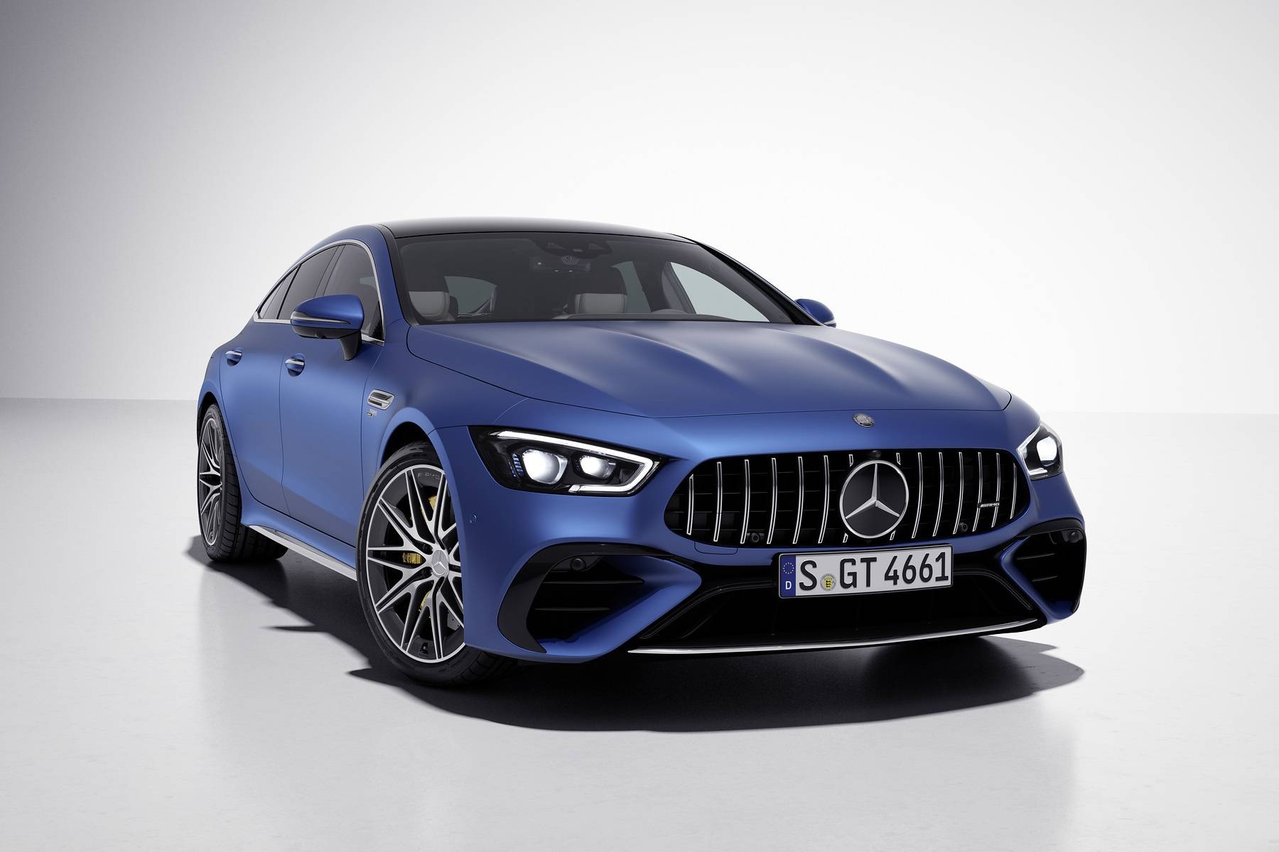 MERCEDES-BENZ AMG GT Four-door 2023 - вид спереди для выбора лекал PPF автомобиля