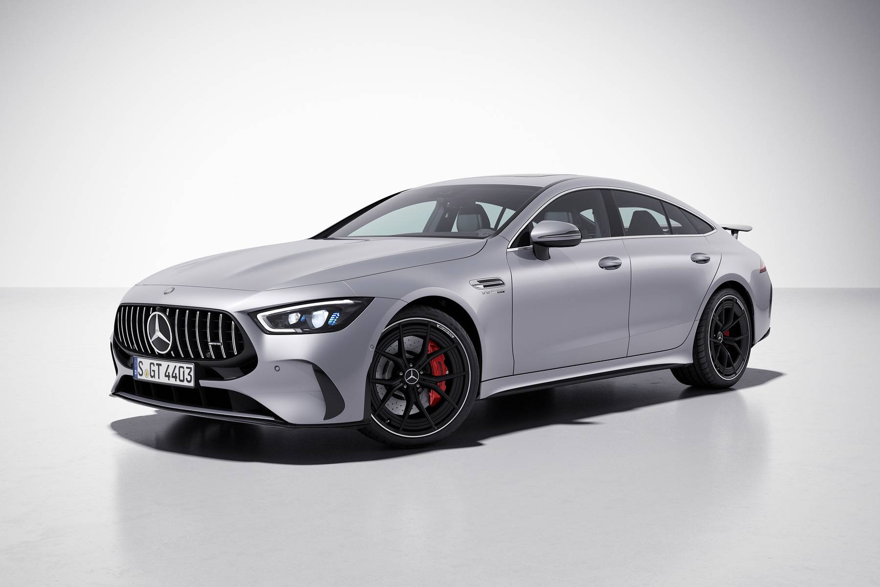 MERCEDES-BENZ AMG GT Four-door 2023 - вид спереди для выбора лекал PPF автомобиля