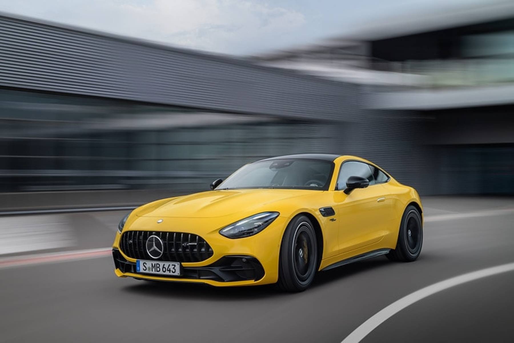 MERCEDES-BENZ AMG GT Two-door 2024 - вид спереди для выбора лекал PPF автомобиля
