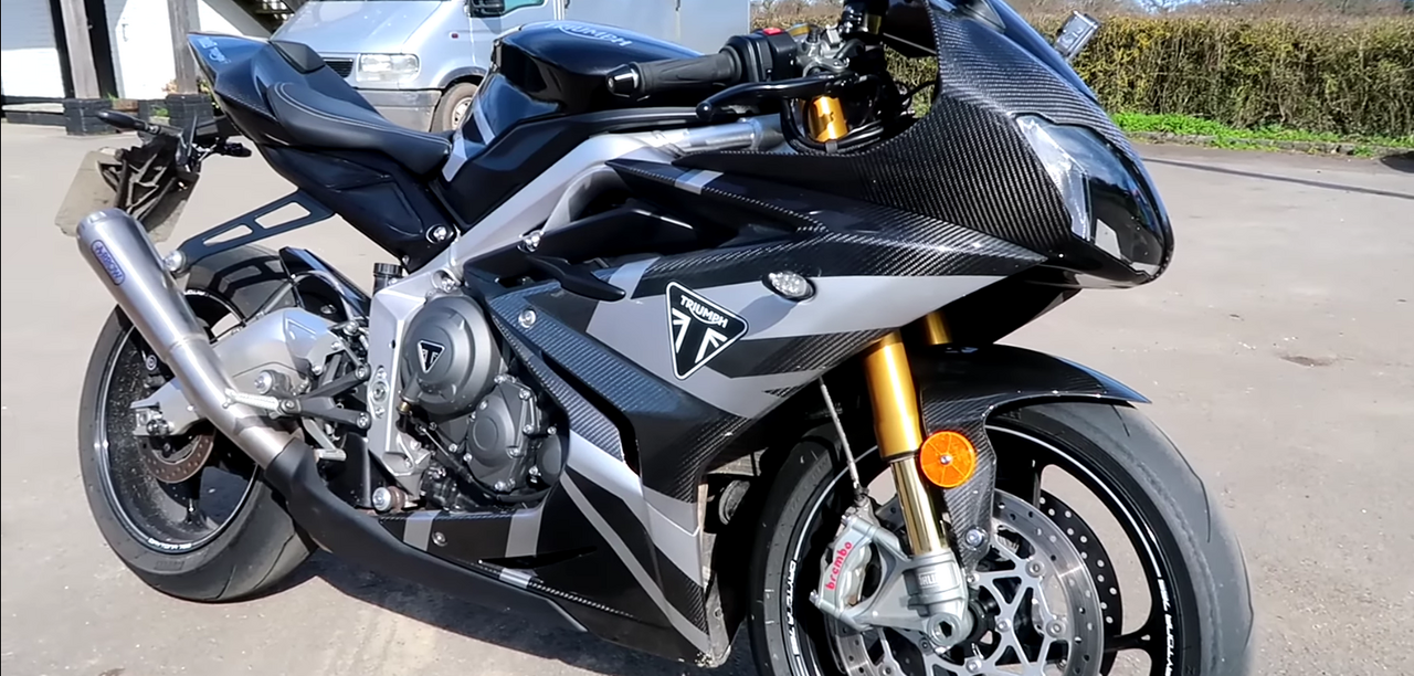 Triumph Daytona Moto2 765 2020, общий вид