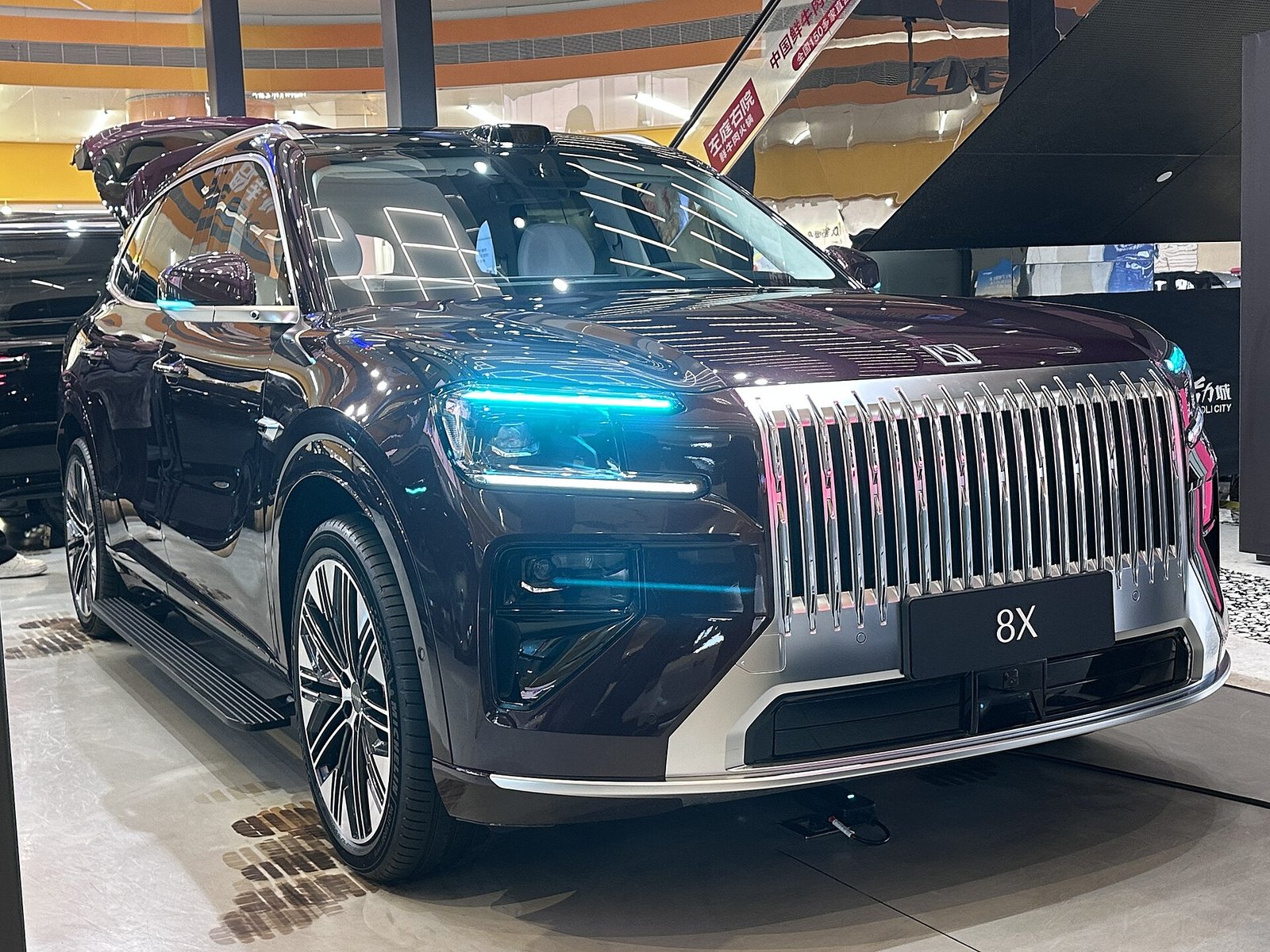 ZEEKR 8X 2026 - вид спереди для выбора лекал PPF автомобиля