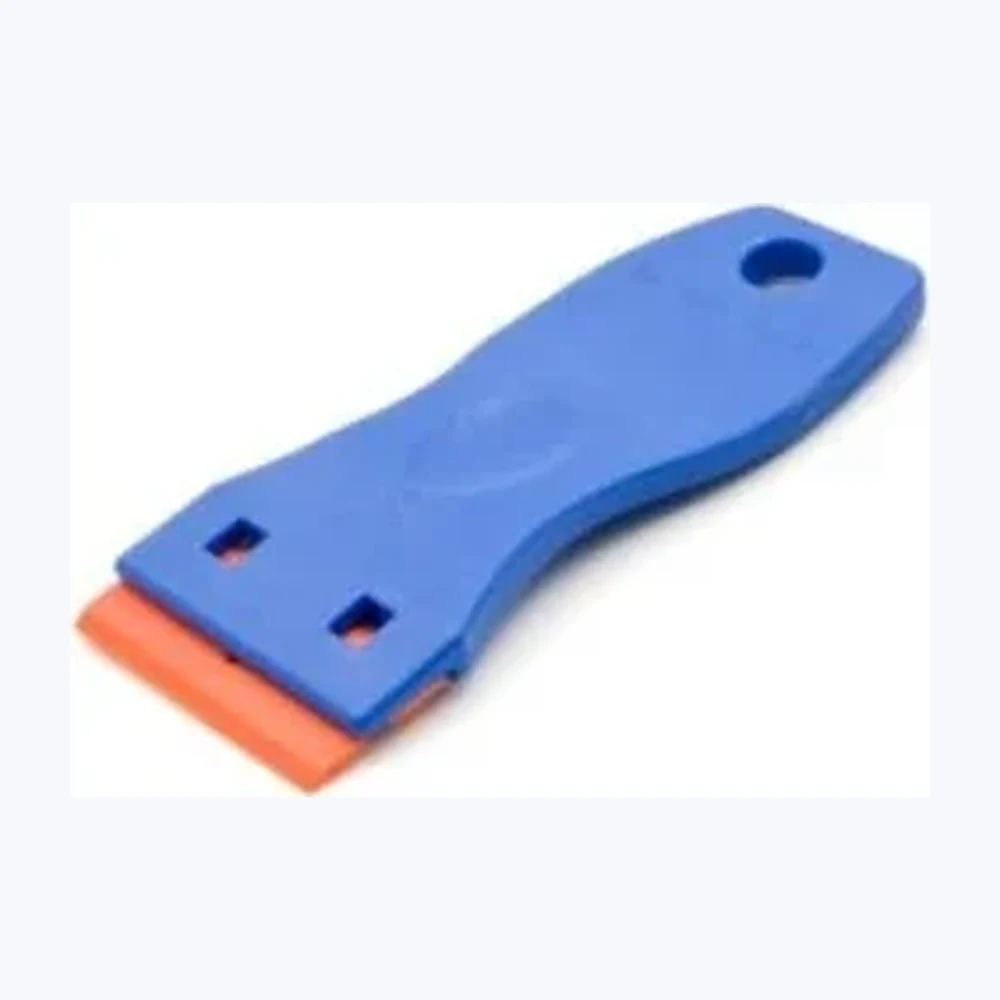 Скребок с пластик лезвие CARIGHT TM-207