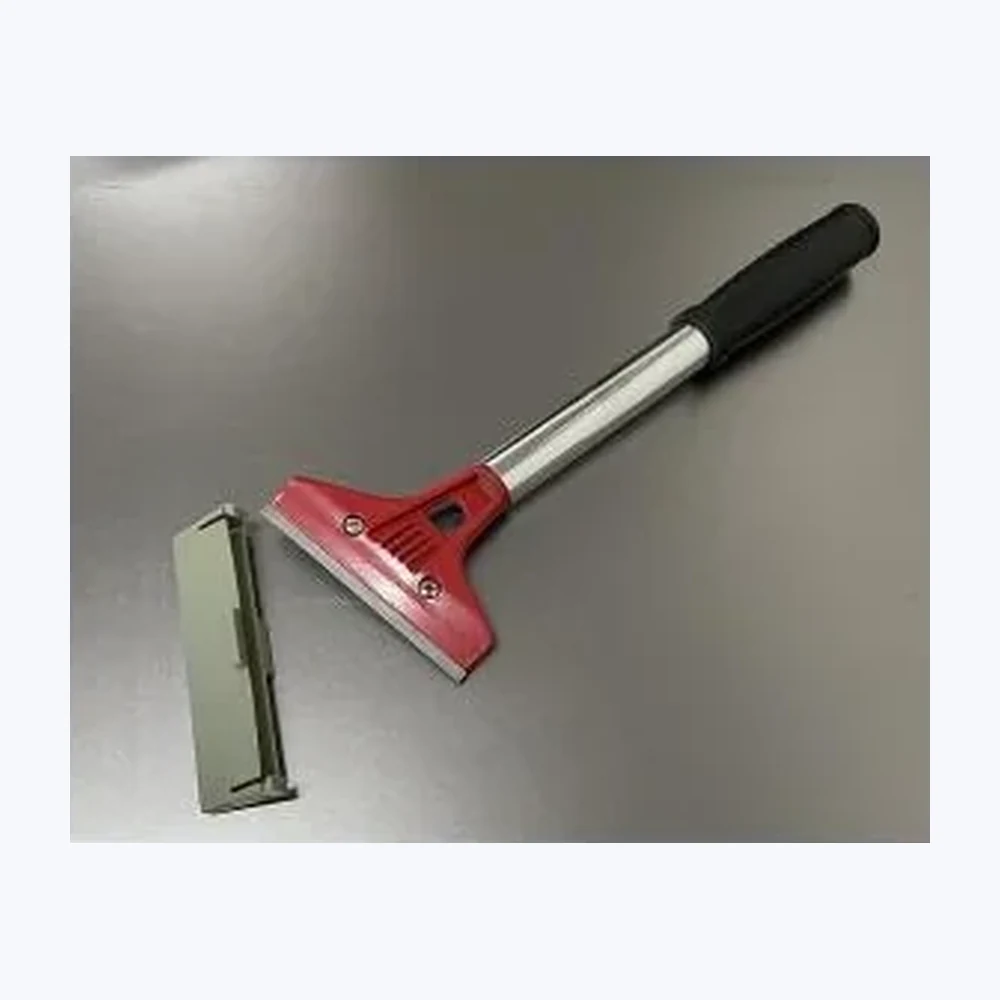 Скребок с 4" лезвие longer ручка CARIGHT TM-22